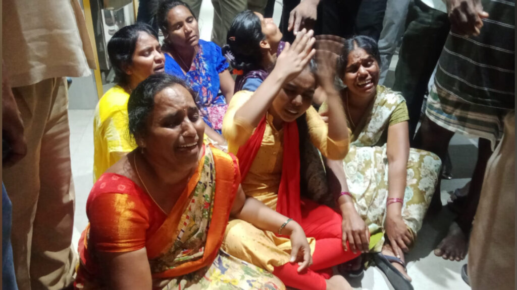 Nalgonda : వైద్యం వికటించి వ్యక్తి మృతి.. ఆసుపత్రి ముందు కుటుంబ సభ్యుల ఆందోళన..!