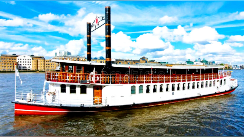 ఇరాన్ యుద్ధం.. చైనాకు వెళ్లాల్సిన ట్యాంకర్ భారత్ కు..!