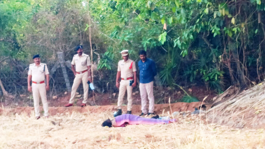 Suryapet : సూర్యాపేట జిల్లాలో అనుమానస్పద స్థితిలో యువకుని మృతి..!